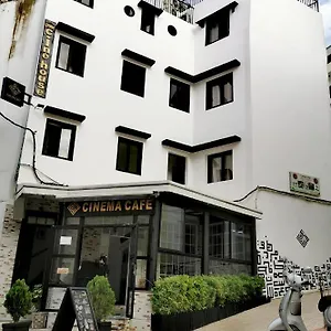Konukevi Cine House